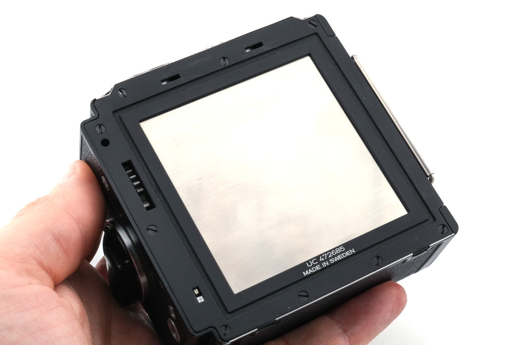 Hasselblad 500C/M (10022 / 10170) + A12 Film Magazine (30147, Black) + Waist Level Finder (Old / Black, 42277) + 80mm f2.8 Opton PL T* CF