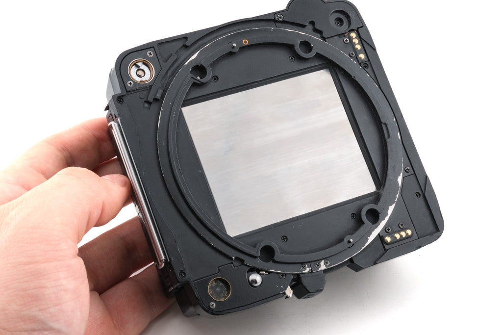 Mamiya RZ67 Professional II + 110mm f2.8 Sekor Z + 120 6x7 Roll Film Holder Professional II + Waist Level Finder