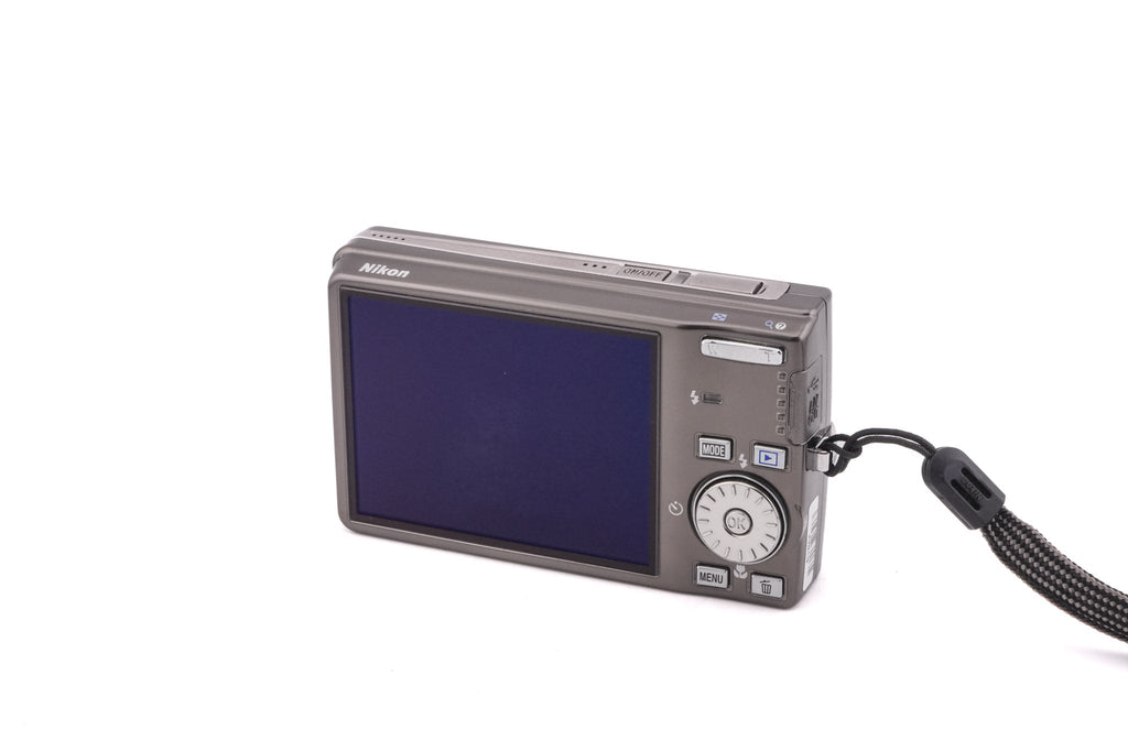 Nikon Coolpix S600