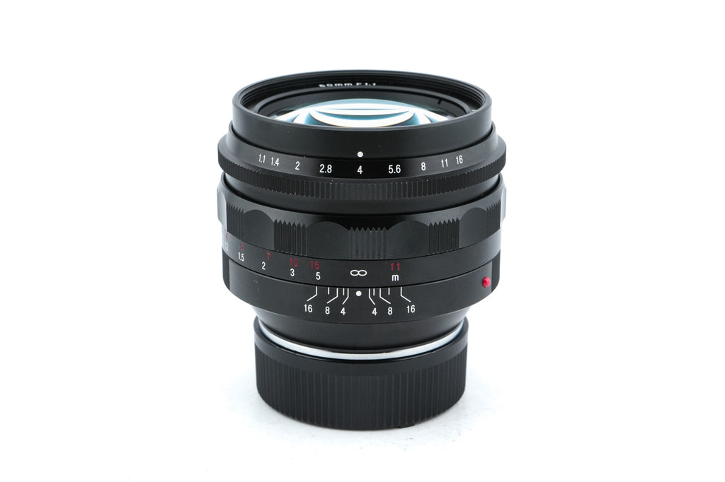 Voigtländer 50mm f1.1 Nokton