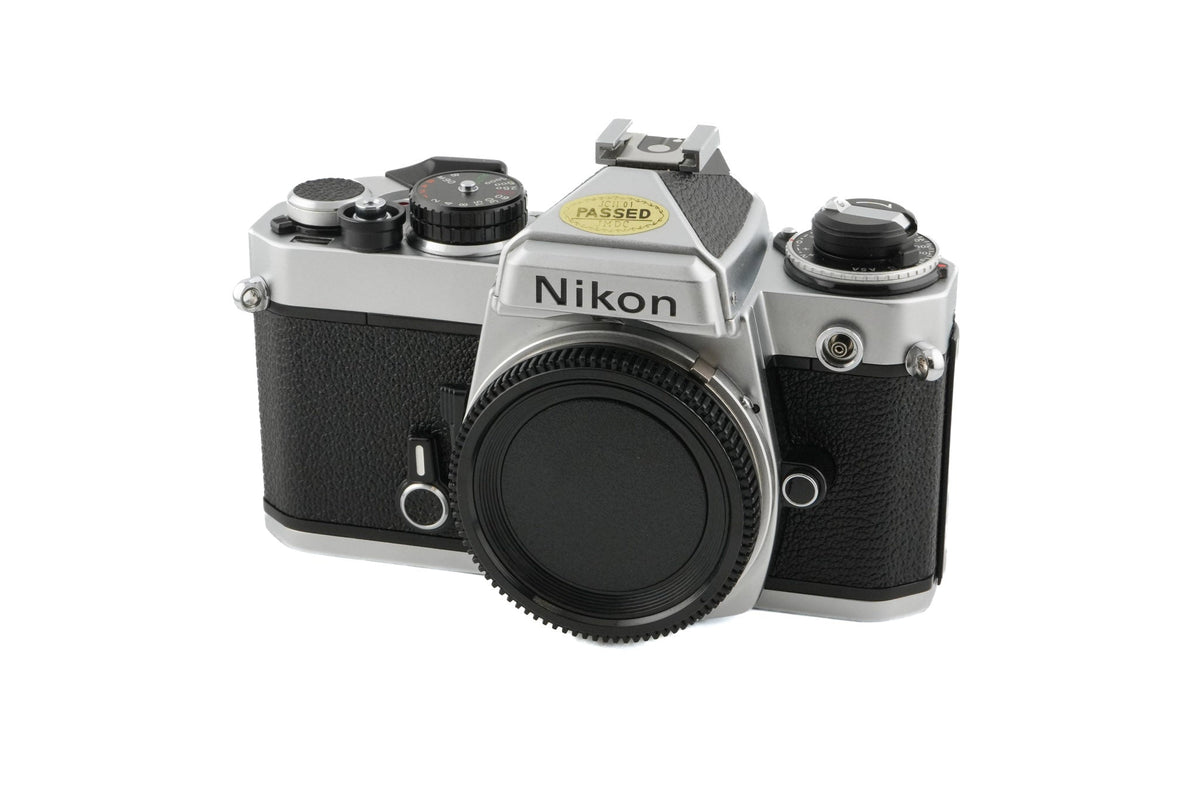 Nikon FE