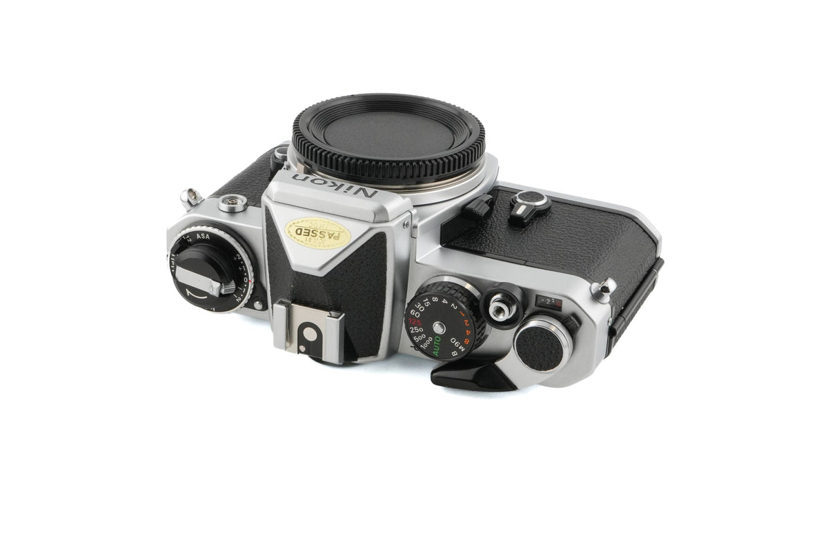 Nikon FE