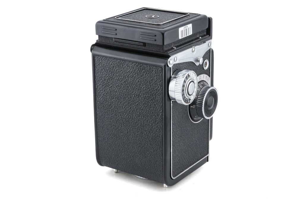 Yashica D