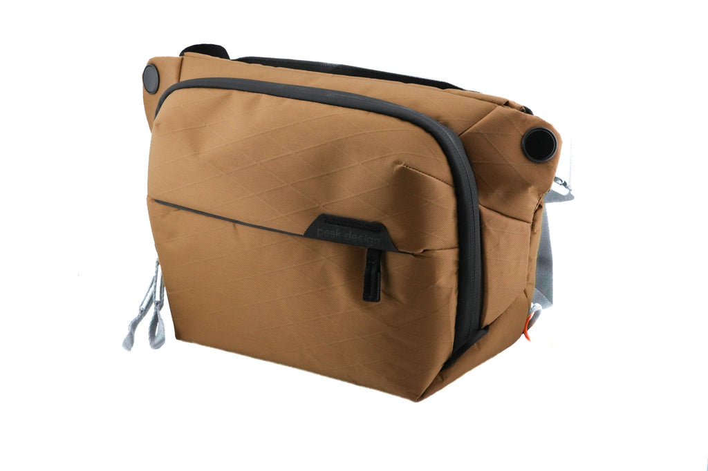 Peak Design Everyday Sling 3L v2