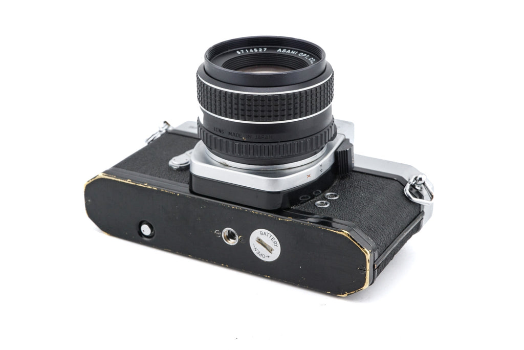 Pentax Spotmatic SP + 55mm f2 SMC Takumar