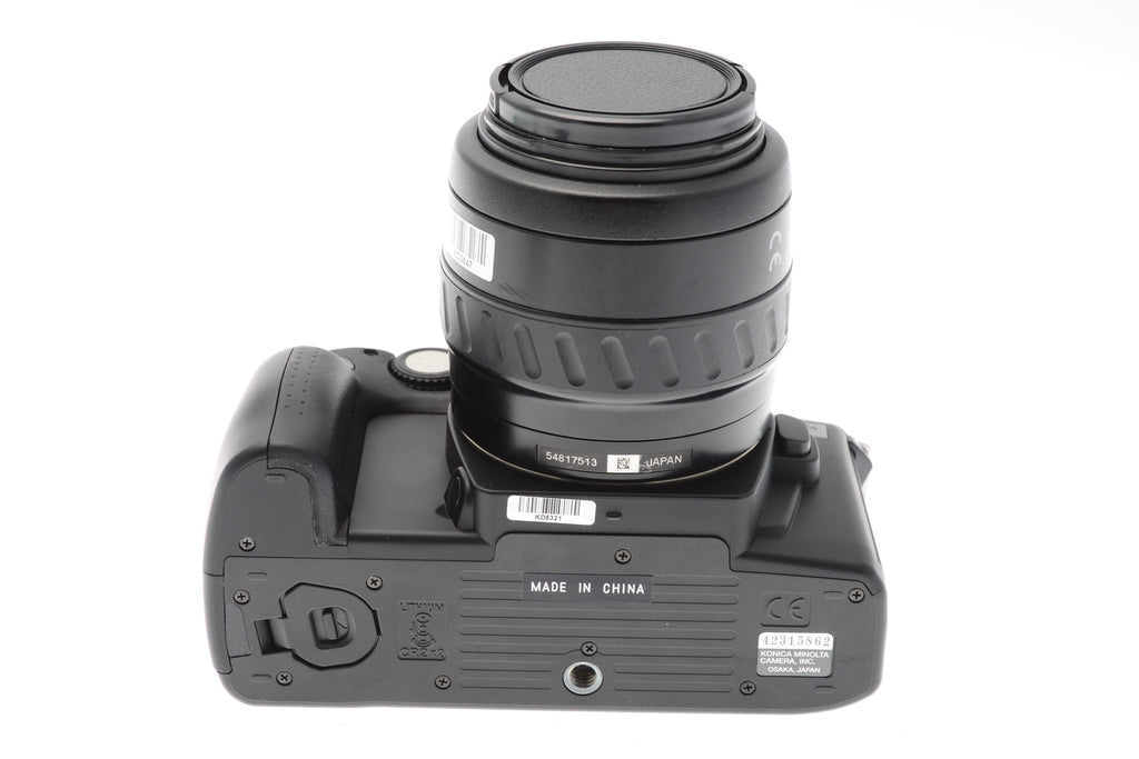 Minolta Dynax 60 + 35-70mm f3.5-4.5 AF